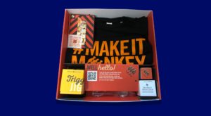 Monkey Shoulder live gift box contents